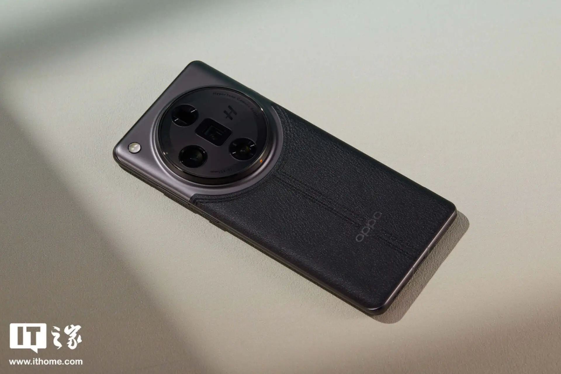 天顺平台注册:OPPO Find X7 Ultra 卫星通信版上市,对比小米 14 Ultra、荣耀 Magic 6 至臻版怎么选?