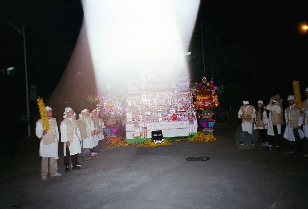 天顺娱乐登录：在闽南，我们用葬礼“庆祝”死亡