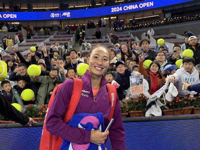 天顺平台官方:热搜第1!郑钦文再变Ace女王致谢球迷 采访曝没3个小时睡不着